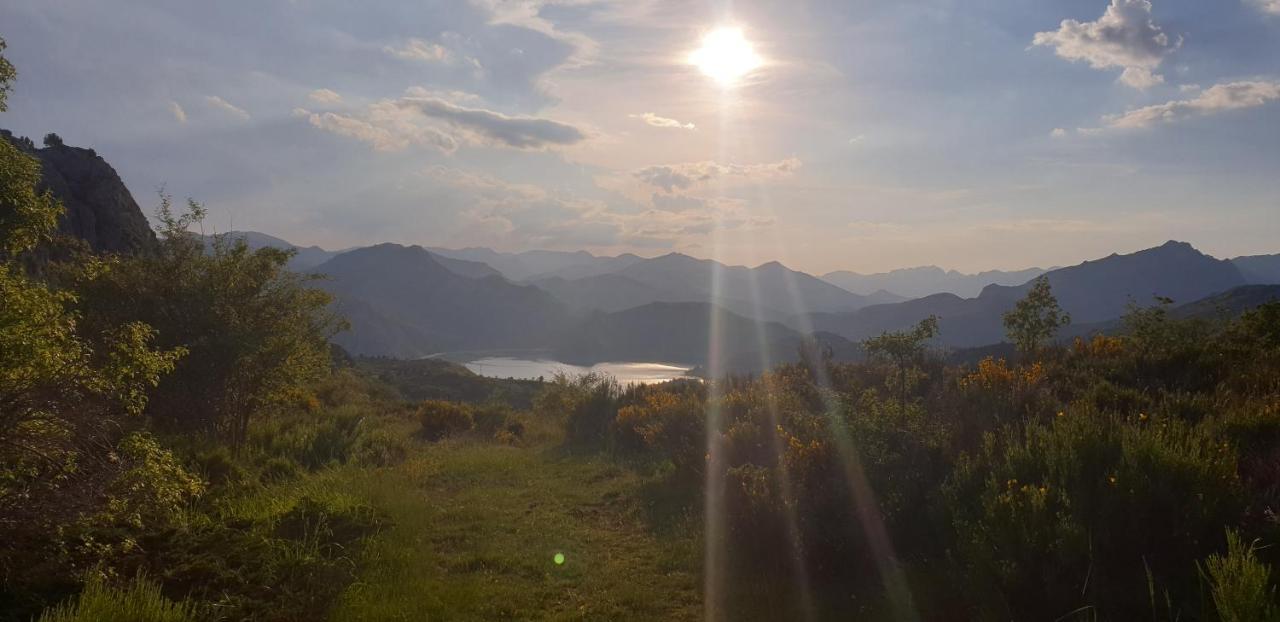 Casa Rural Carmen Luna Mallo de Luna Экстерьер фото